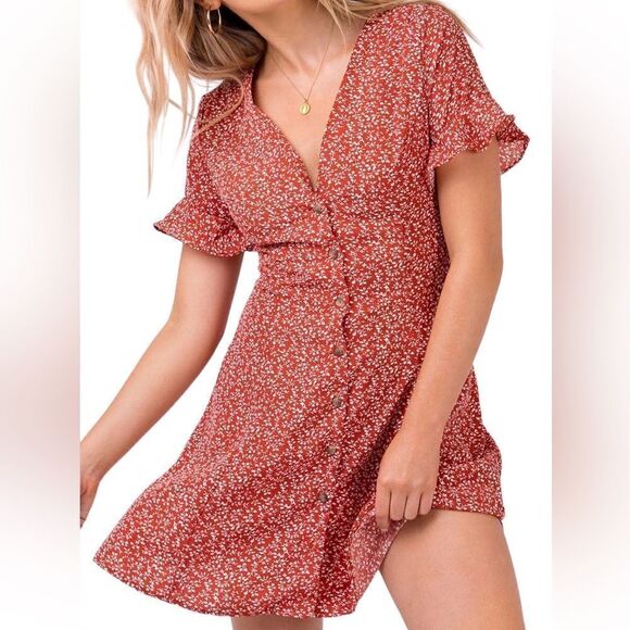 Polly Summer Cowgirl Flowy Boho Mini Floral Short Sleeved Mini Sundress - Picture 1 of 7